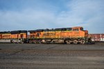 BNSF 5889